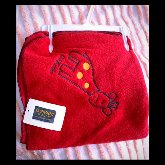 Cozy & warm OSHKOSH blankie - Picture 1 of 5